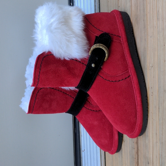 Bearpaw santa boots Clearance